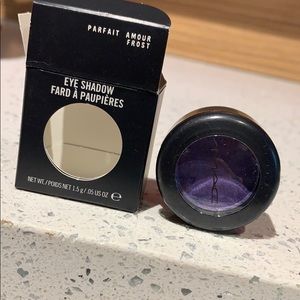 Mac Eyeshadow in Parfait Amour Frost